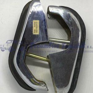 JGO TORRE PARAGOLPE SEAT 127 – DELANTERO/TRASERO – LIGERO DESPERFECTO EN TORRE DEL/IZQ
