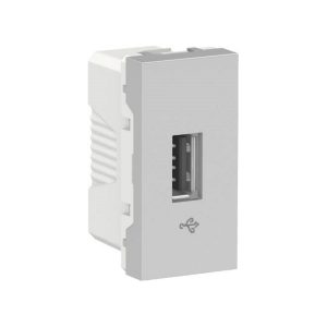 Toma USB 2.0 para transmisión de datos. Aluminio