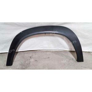 MOLDURA RUEDA DEL IZQ