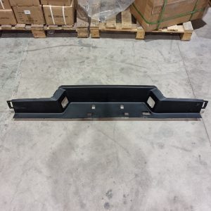 PISADERA PARACHOQUE TRAS